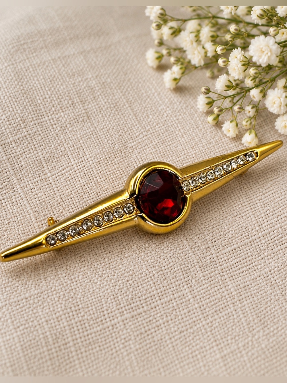 Art Deco Ruby Red Rhinestone Bar Brooch